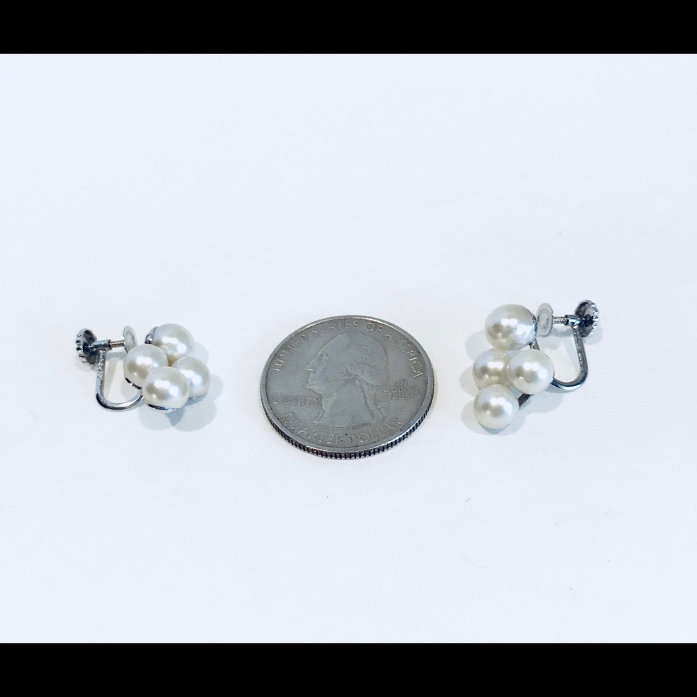 Vintage 14K Solid WG Pearl Earrings - Picture 8 of 8